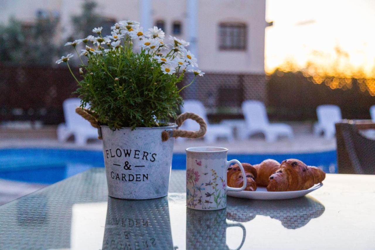 King's Holiday Апартаменты *